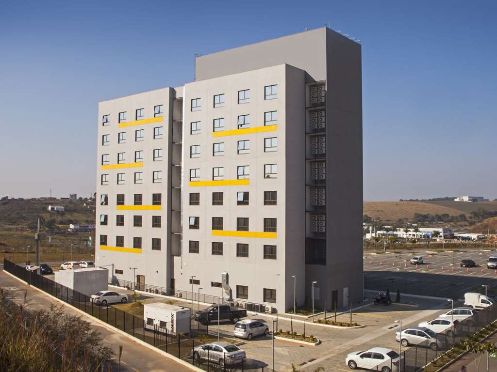 Golden Tower Shopping By Fenix Hoteis (Adults Only) Pouso Alegre Exteriör bild